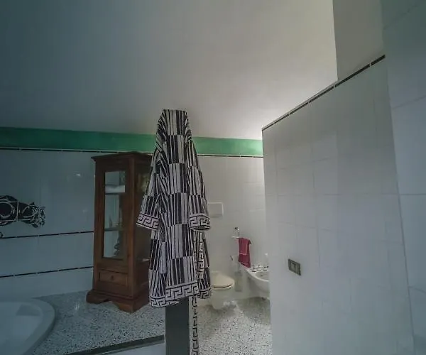 Nocleg ze śniadaniem Buzzi 4*